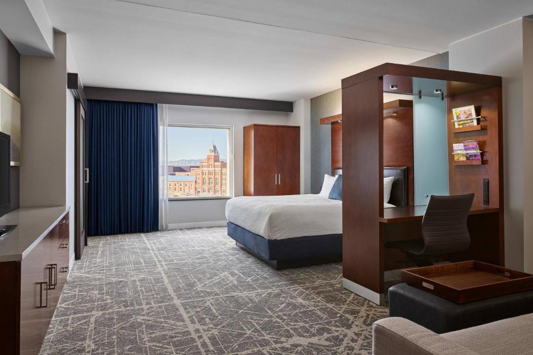 Photo of Bedroom in Auraria