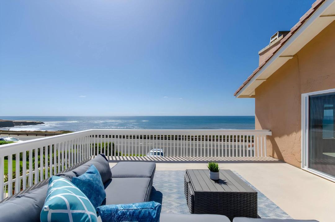 Photo of Patio Balcony in Sunset Cliffs