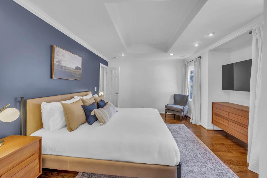 Photo of Bedroom in Salemtown