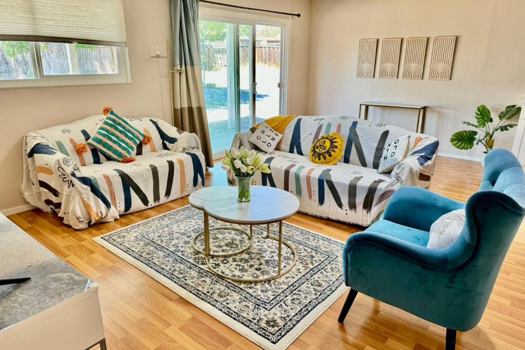 Photo of Livingroom in Shoreview