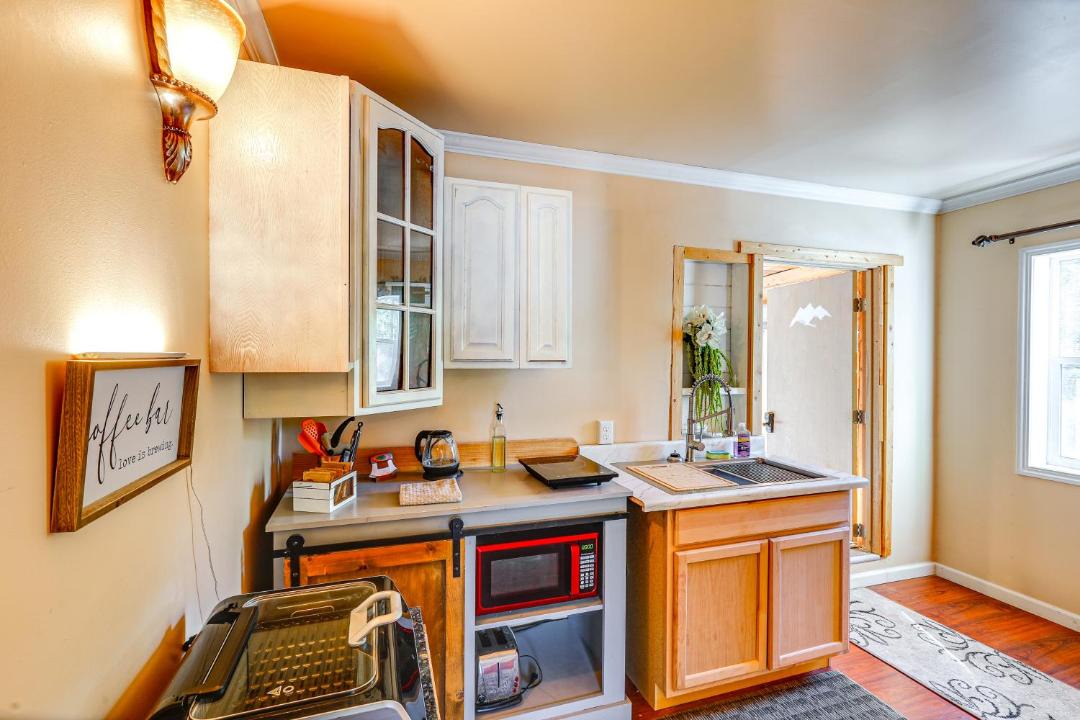 Photo of Kitchen in Delta Junction