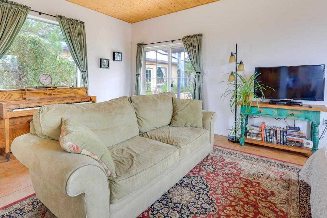 Photo of Livingroom in Mesilla Park