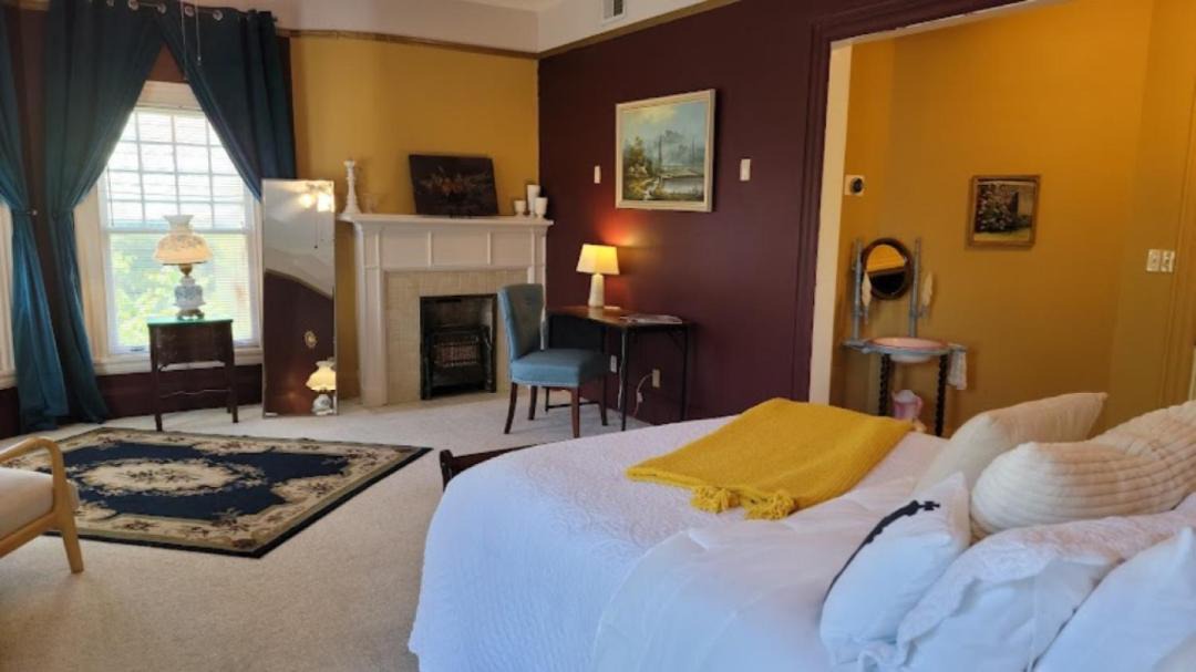 Photo of Bedroom in Downtown Toledo