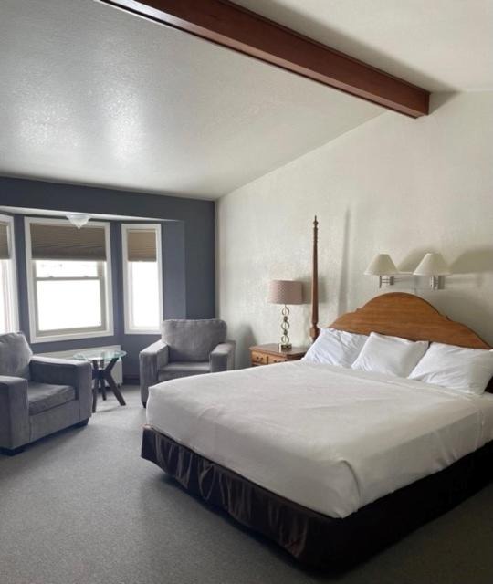 Photo of Bedroom in Broomfield
