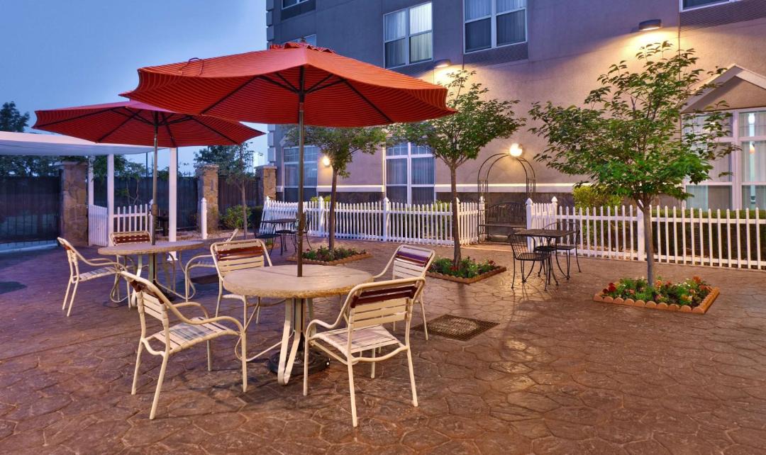 Photo of Patio Balcony in Lakeview