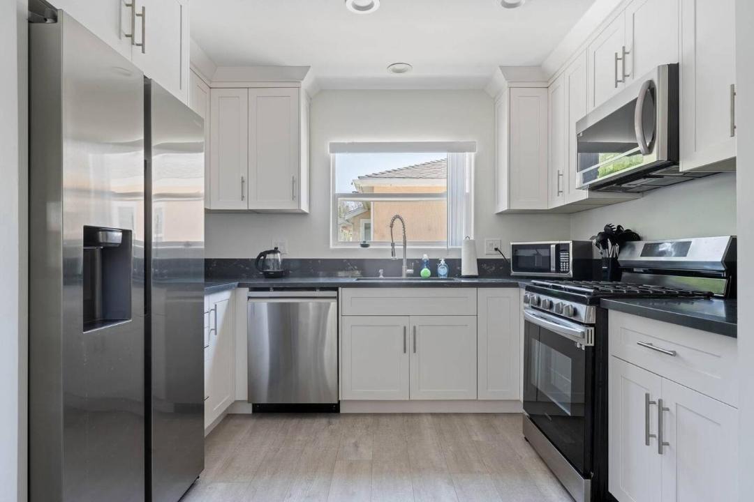 Photo of Kitchen in Burbank