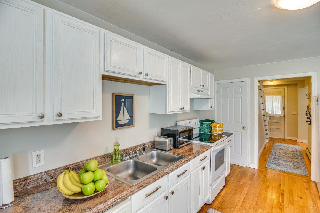 Photo of Kitchen in Wakefield-Peacedale