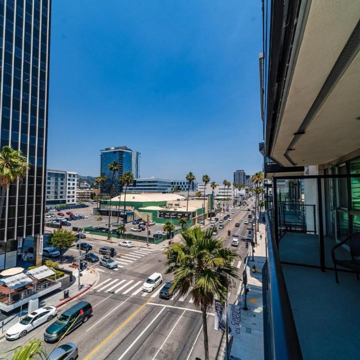 Photo of Others in Hollywood