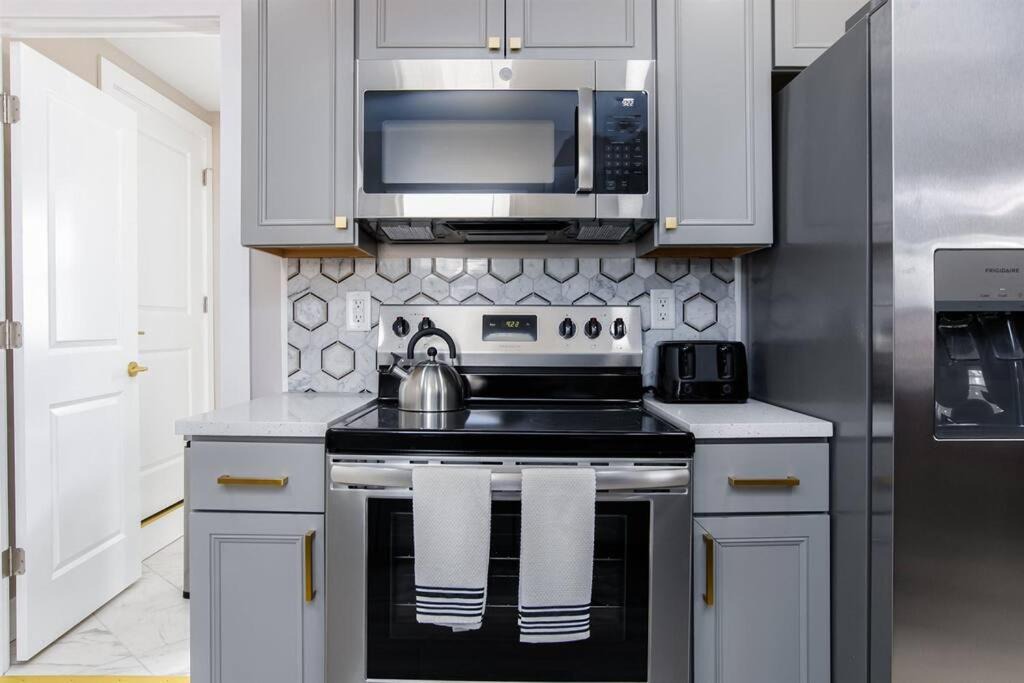 Photo of Kitchen in Roseland