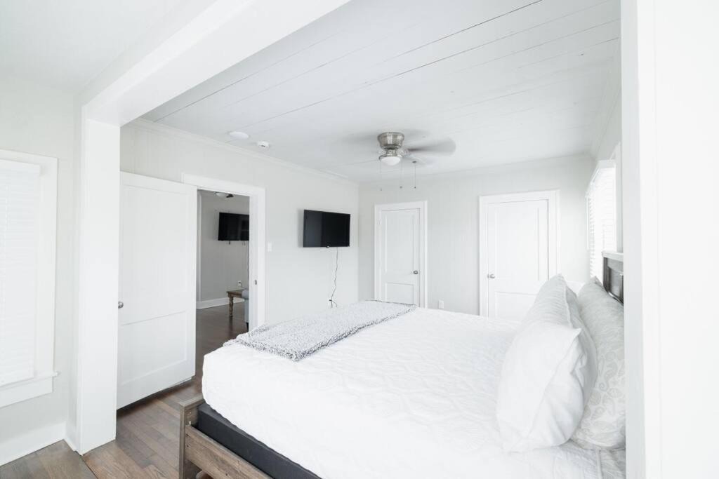 Photo of Bedroom in San Jacinto