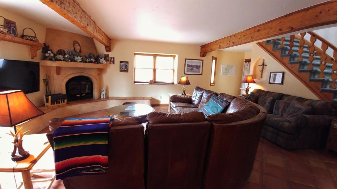 Photo of Livingroom in Red River