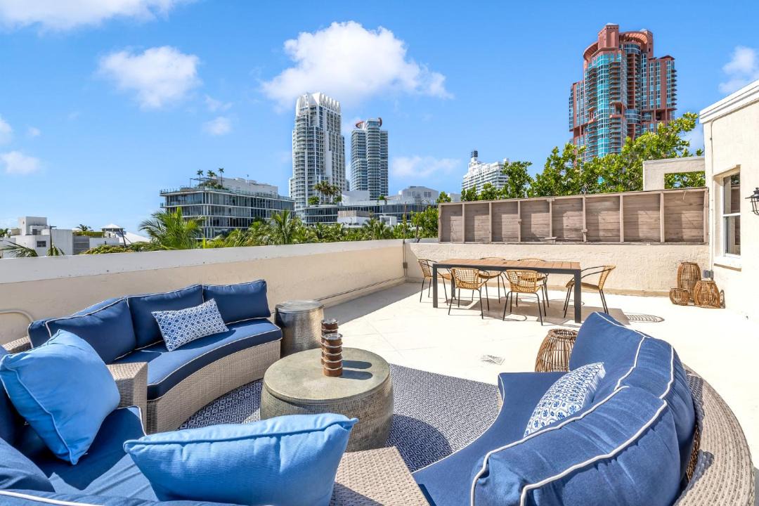 Photo of Patio Balcony in South of Fifth