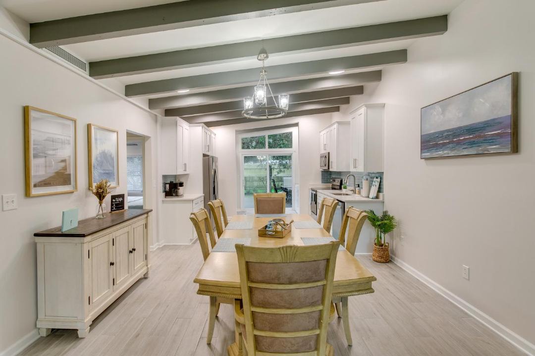 Photo of Livingroom in Jekyll Island