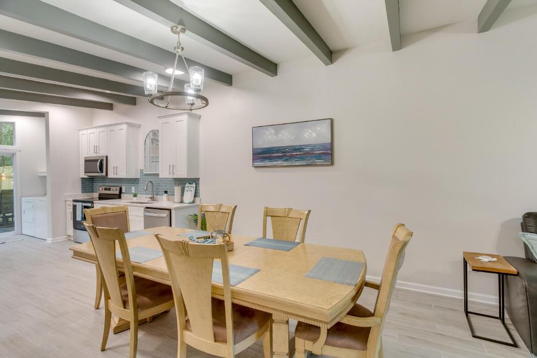 Photo of Livingroom in Jekyll Island