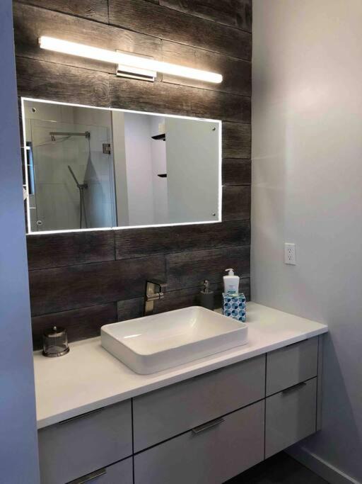 Photo of Bathroom in Silverton