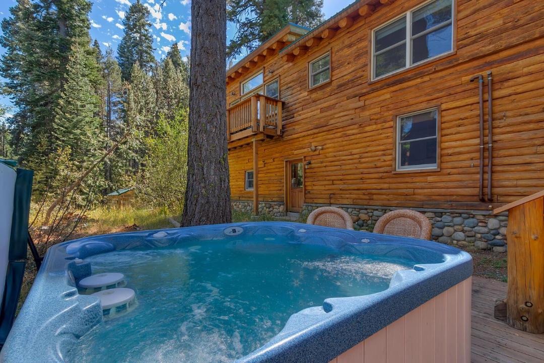 Photo of Outdoor in Tahoma
