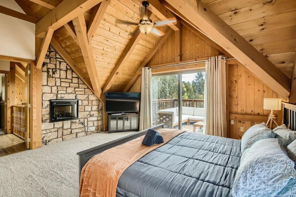 Photo of Bedroom in Woodland Park