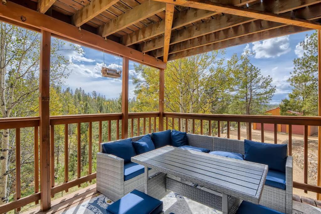 Photo of Patio Balcony in Woodland Park