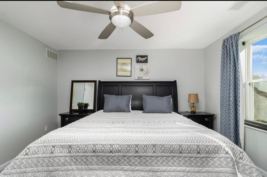 Photo of Bedroom in East Price Hill