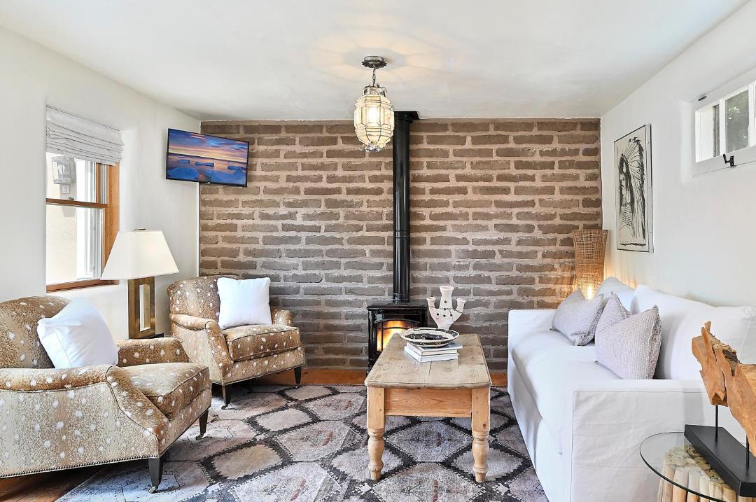 Photo of Livingroom in Downtown Santa Fe