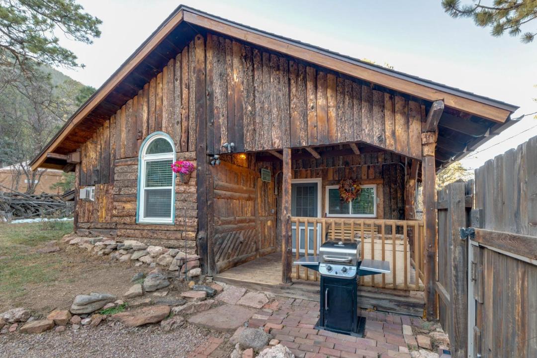 Photo of Buildings in Green Mountain Falls