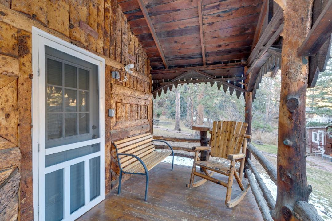 Photo of Patio Balcony in Green Mountain Falls