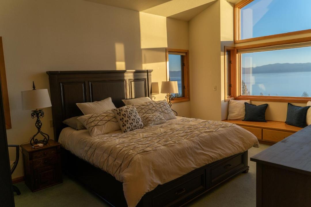 Photo of Bedroom in Tahoma