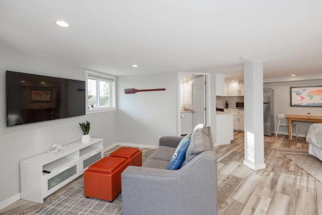 Photo of Livingroom in El Granada
