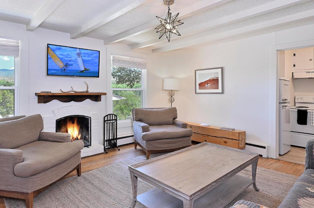 Photo of Livingroom in Tesuque