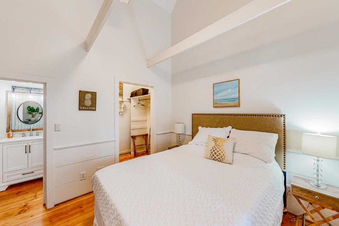 Photo of Bedroom in Landrum
