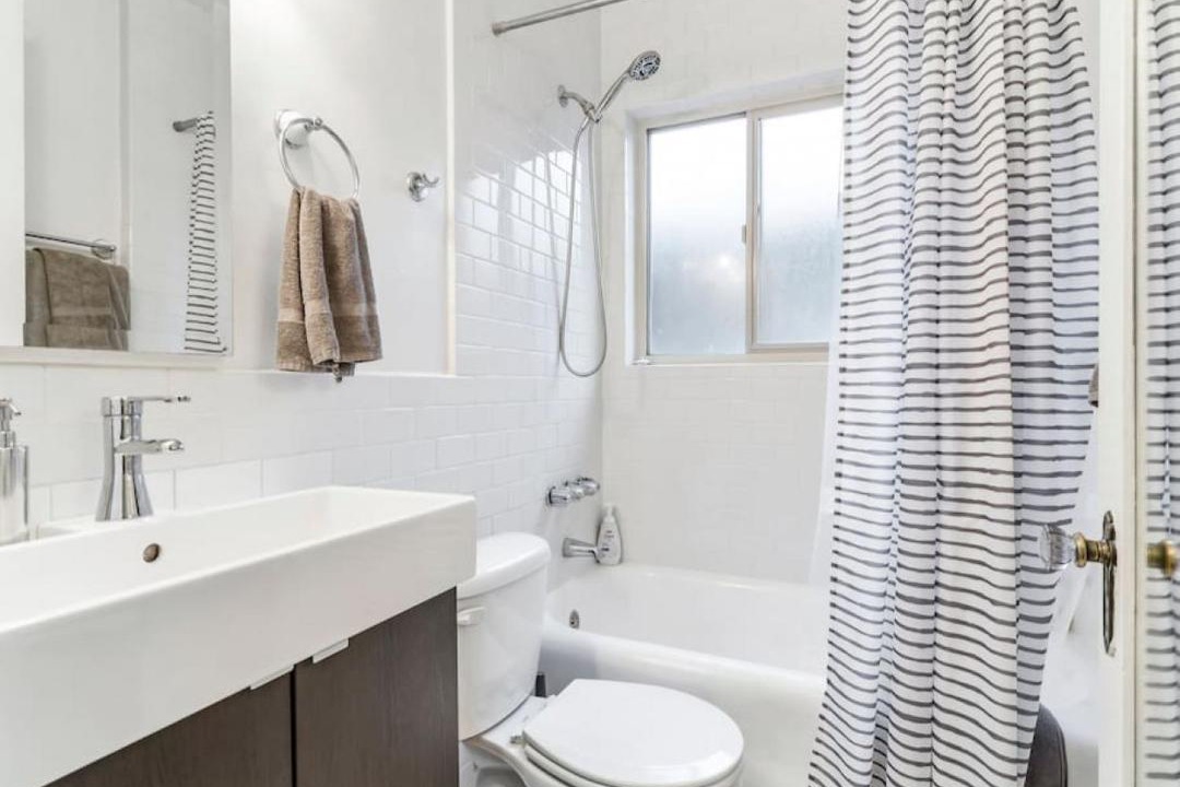 Photo of Bathroom in Goose Hollow