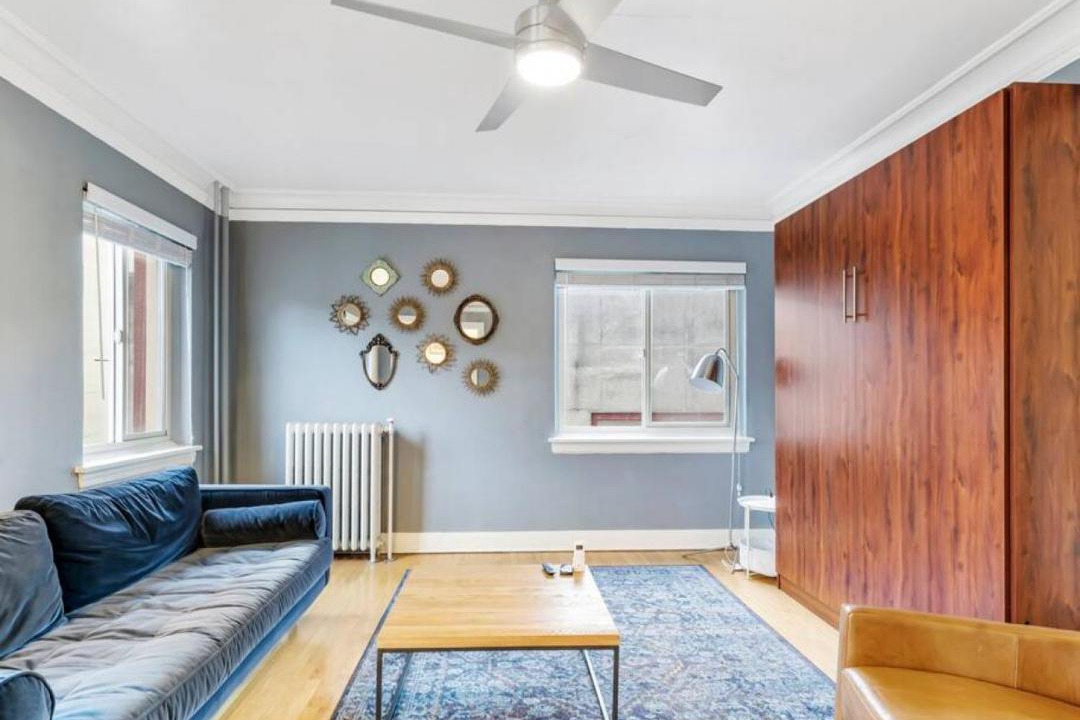 Photo of Livingroom in Goose Hollow