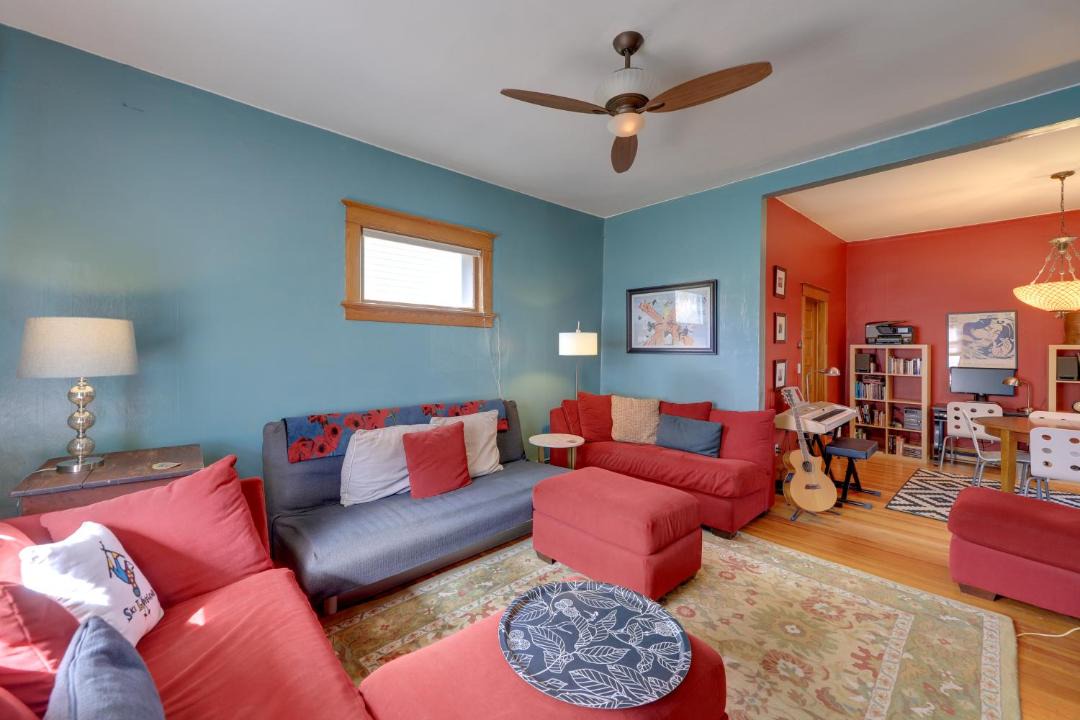 Photo of Livingroom in Idaho Springs