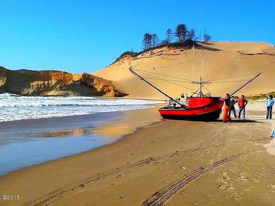 Photo of Outdoor in Kiwanda Shores