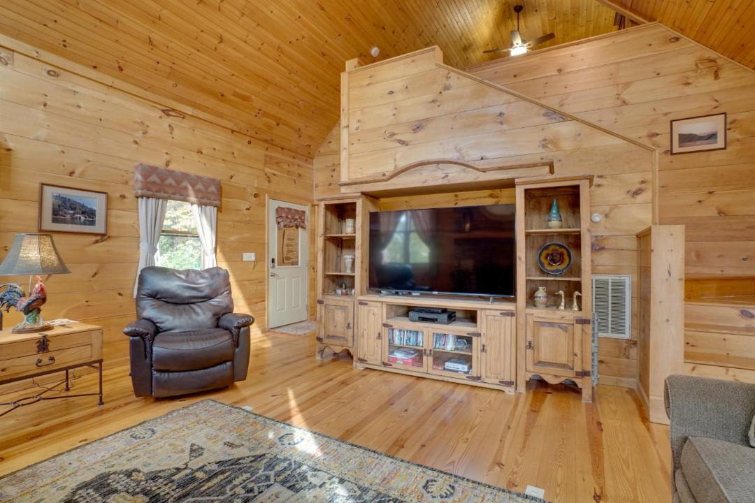 Photo of Livingroom in Clayton
