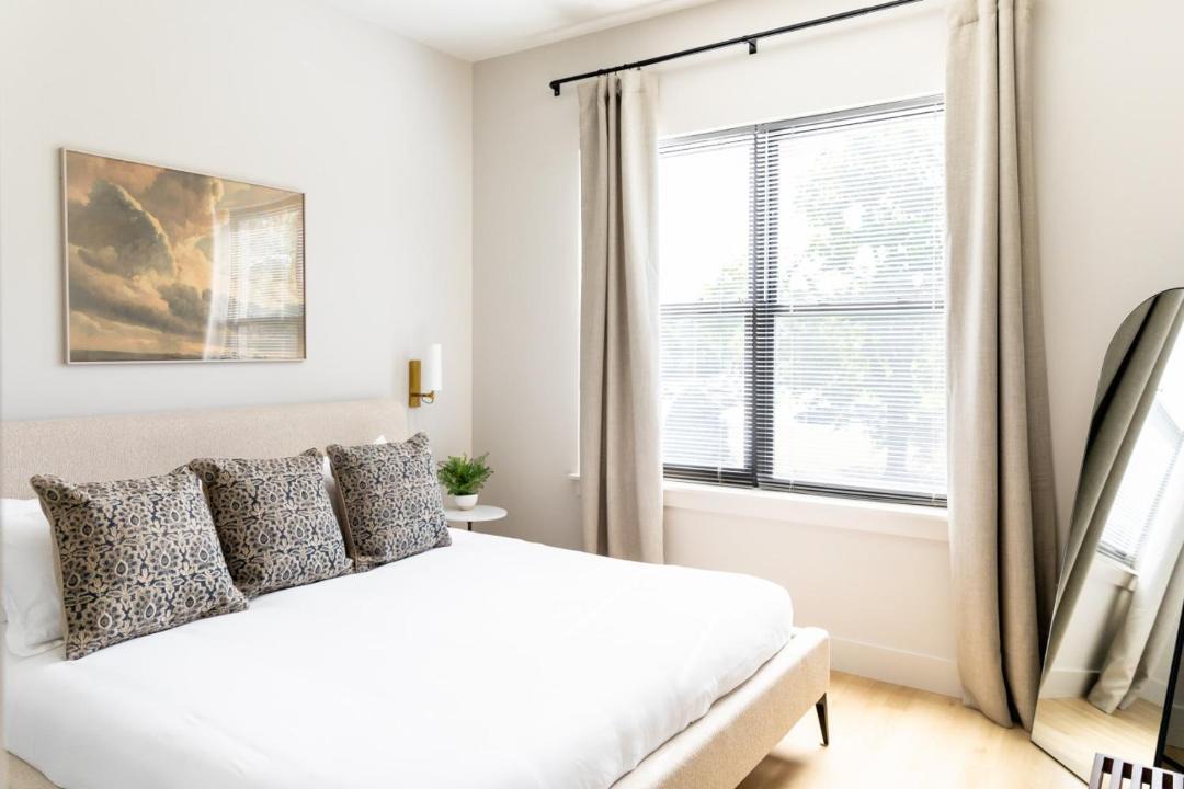 Photo of Bedroom in Hillsboro Village