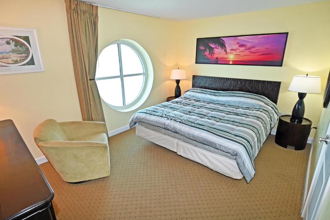 Photo of Bedroom in Crescent Beach