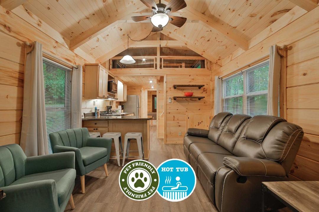 Photo of Livingroom in Lookout Valley Neighborhood Association