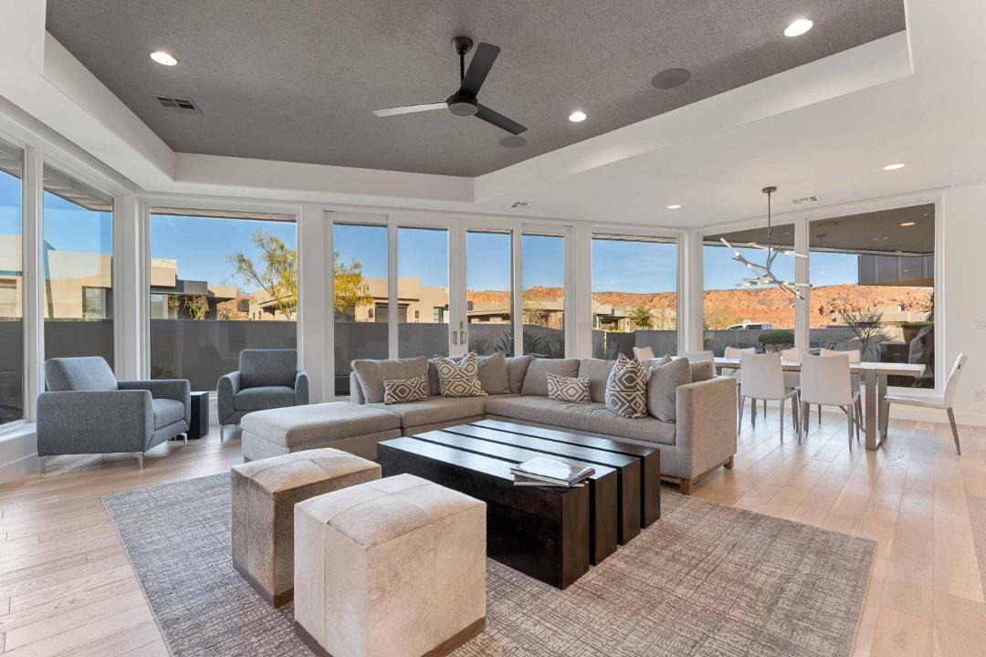 Photo of Livingroom in Ivins