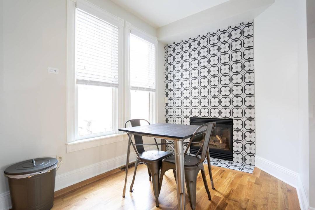 Photo of Livingroom in Five Points