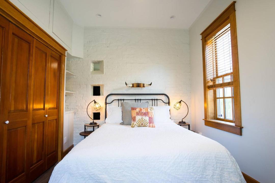Photo of Bedroom in Five Points