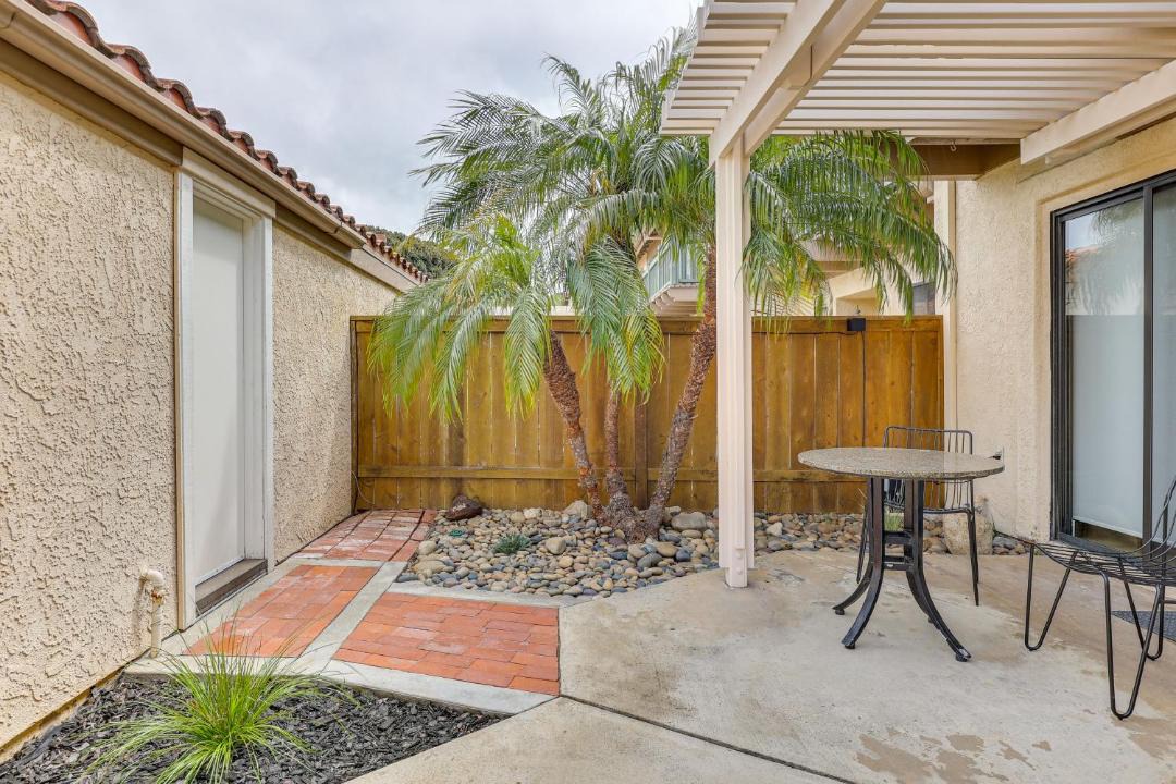 Photo of Patio Balcony in Spinnaker Hill