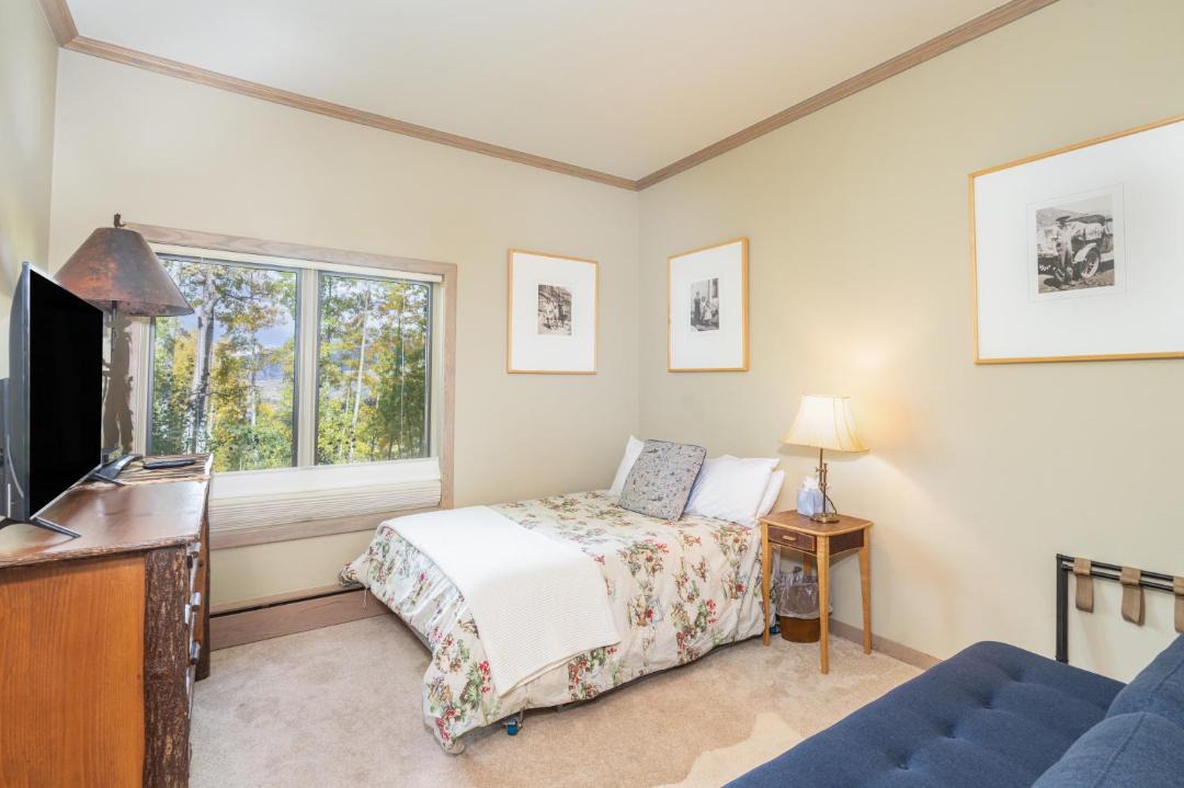 Photo of Bedroom in Mountain Village