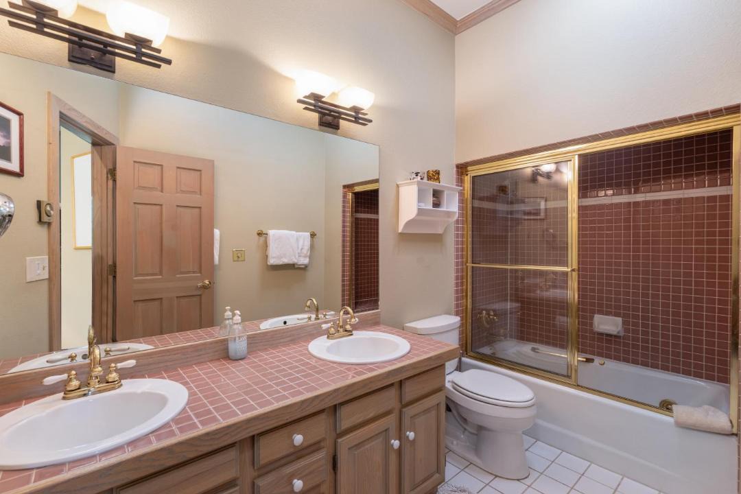 Photo of Bathroom in Mountain Village