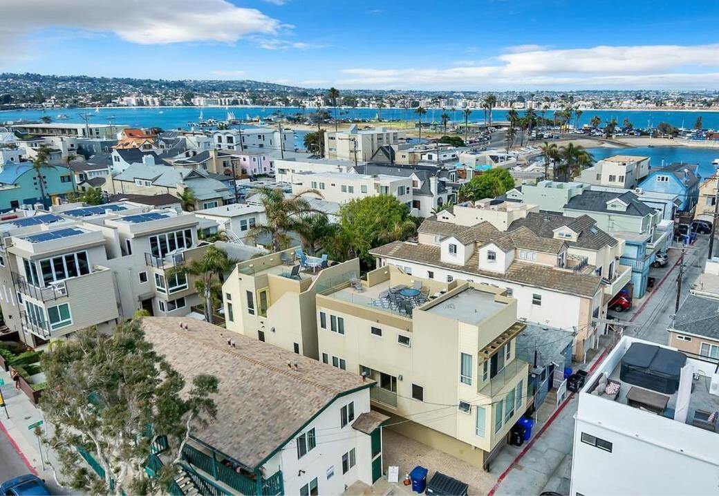 Photo of Others in Mission Beach