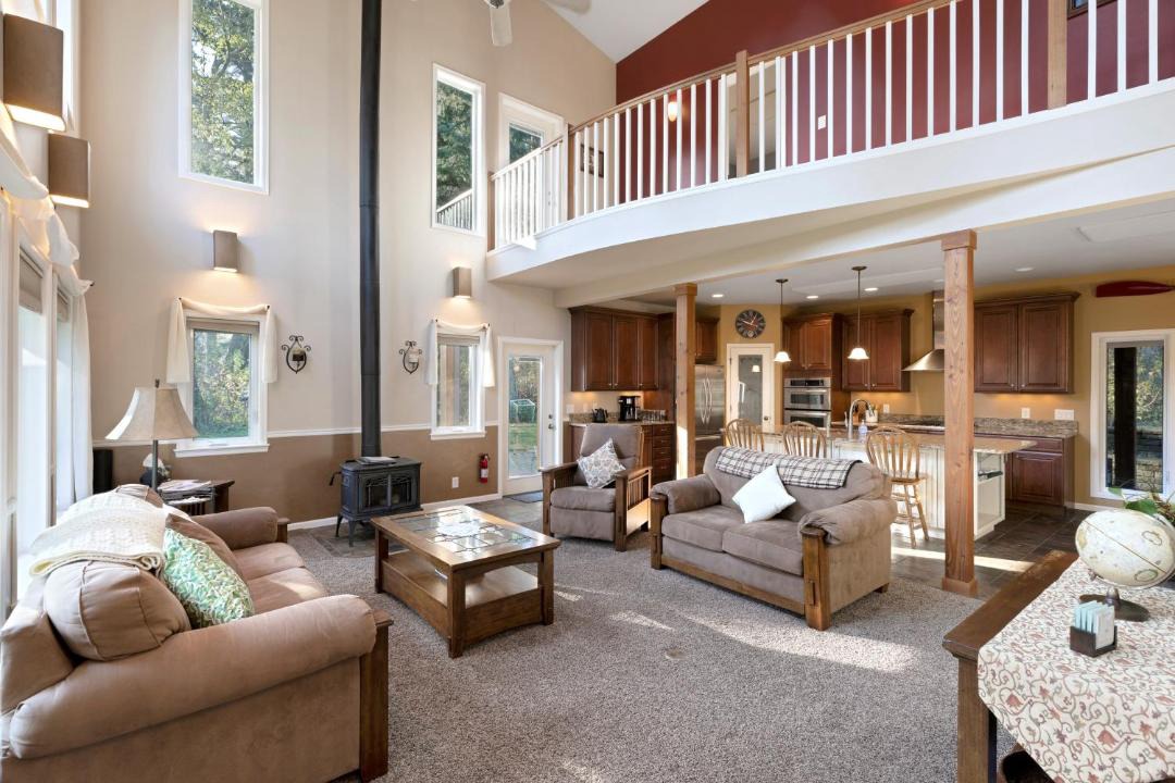 Photo of Livingroom in Lummi Island