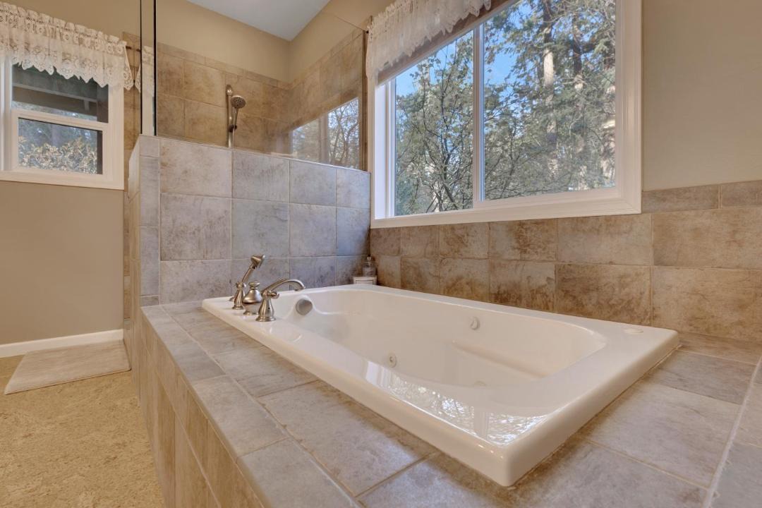 Photo of Bathroom in Lummi Island