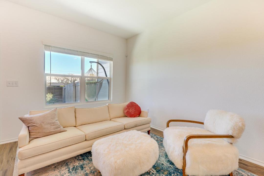 Photo of Livingroom in Stony Ridge North