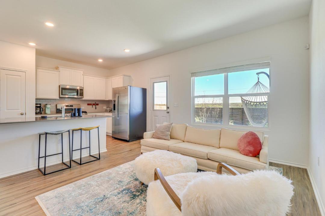 Photo of Livingroom in Stony Ridge North