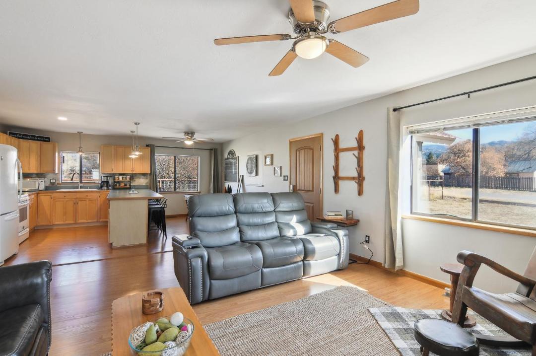 Photo of Livingroom in Chama